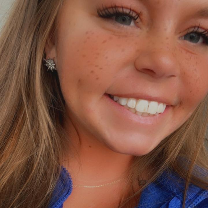 You like thick thighs? @kylierae294 - TikTok