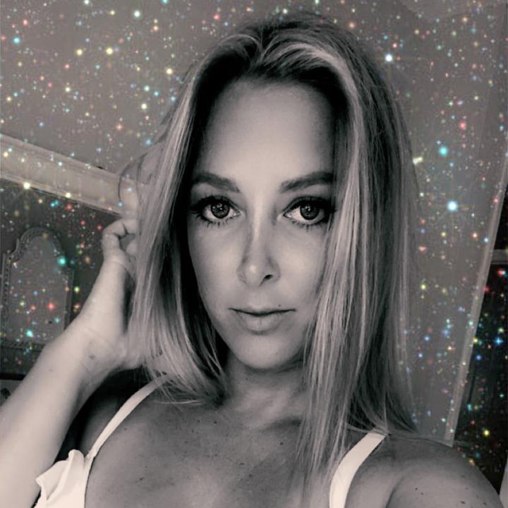 🦄 @holliewould - Holliewould - TikTok