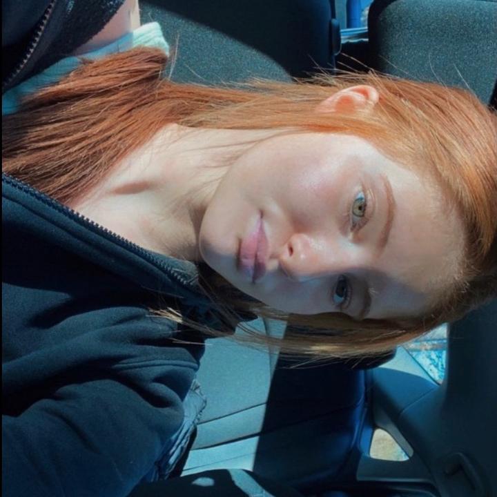 @chloecadorette