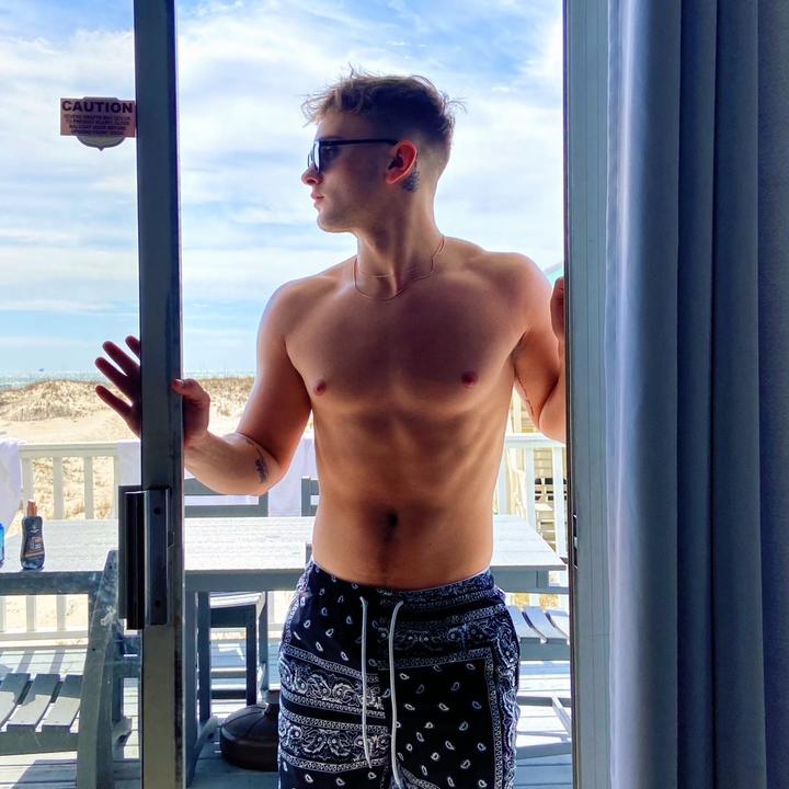 @lucasmartzahn