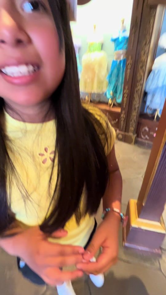 TikTok video thumbnail by unatalcandy_